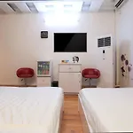Kim Spa Apt In Ben Thanh Market